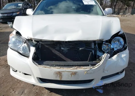 2008 Toyota Avalon Touring z USA, uszkodzony, nr VIN 4T1BK36B38U266139